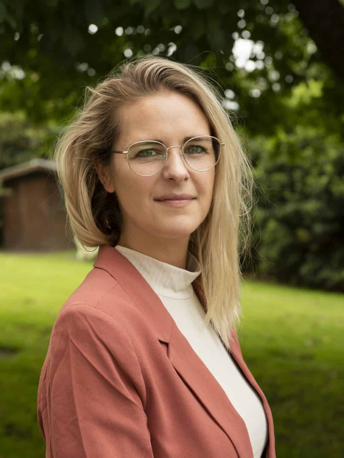 Jette NiestenKemper Bazaltgroep